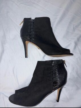 Thalia Sodi Kaarmen Peep Toe Heeled Boots, Size 8